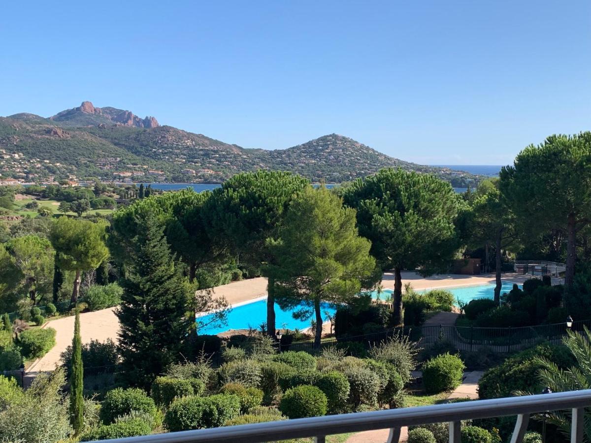 Saint Raphael, Cap Esterel Le Hameau. Vue Mer מראה חיצוני תמונה