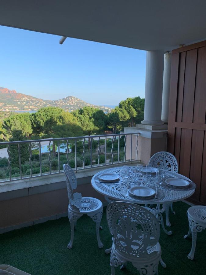 Saint Raphael, Cap Esterel Le Hameau. Vue Mer מראה חיצוני תמונה